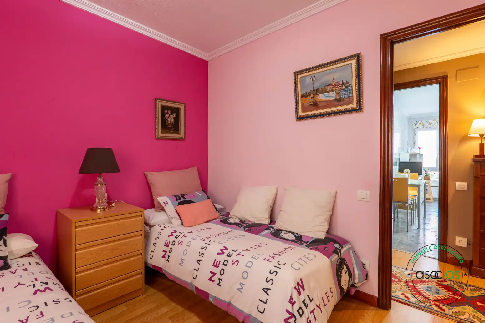 Habitación de Piso en venta en Gijón  con Calefacción, Parquet y Amueblado