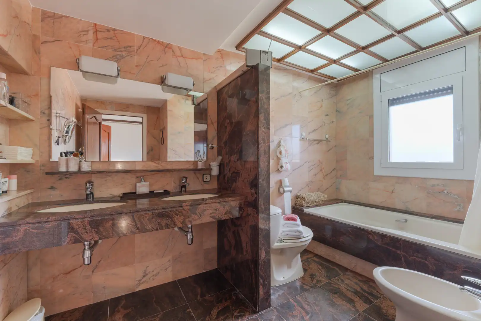 Baño de Casa o chalet en venta en La Bisbal d'Empordà con Calefacción, Jardín privado y Terraza
