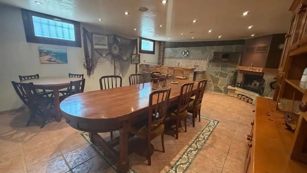 Casa adosada en venta en Salvatierra / Agurain con Calefacción y Jardín privado