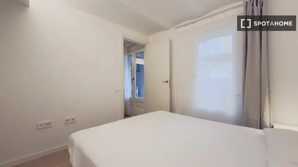 Piso con terraza en alquiler en Sants - Montjuïc, imagen 15