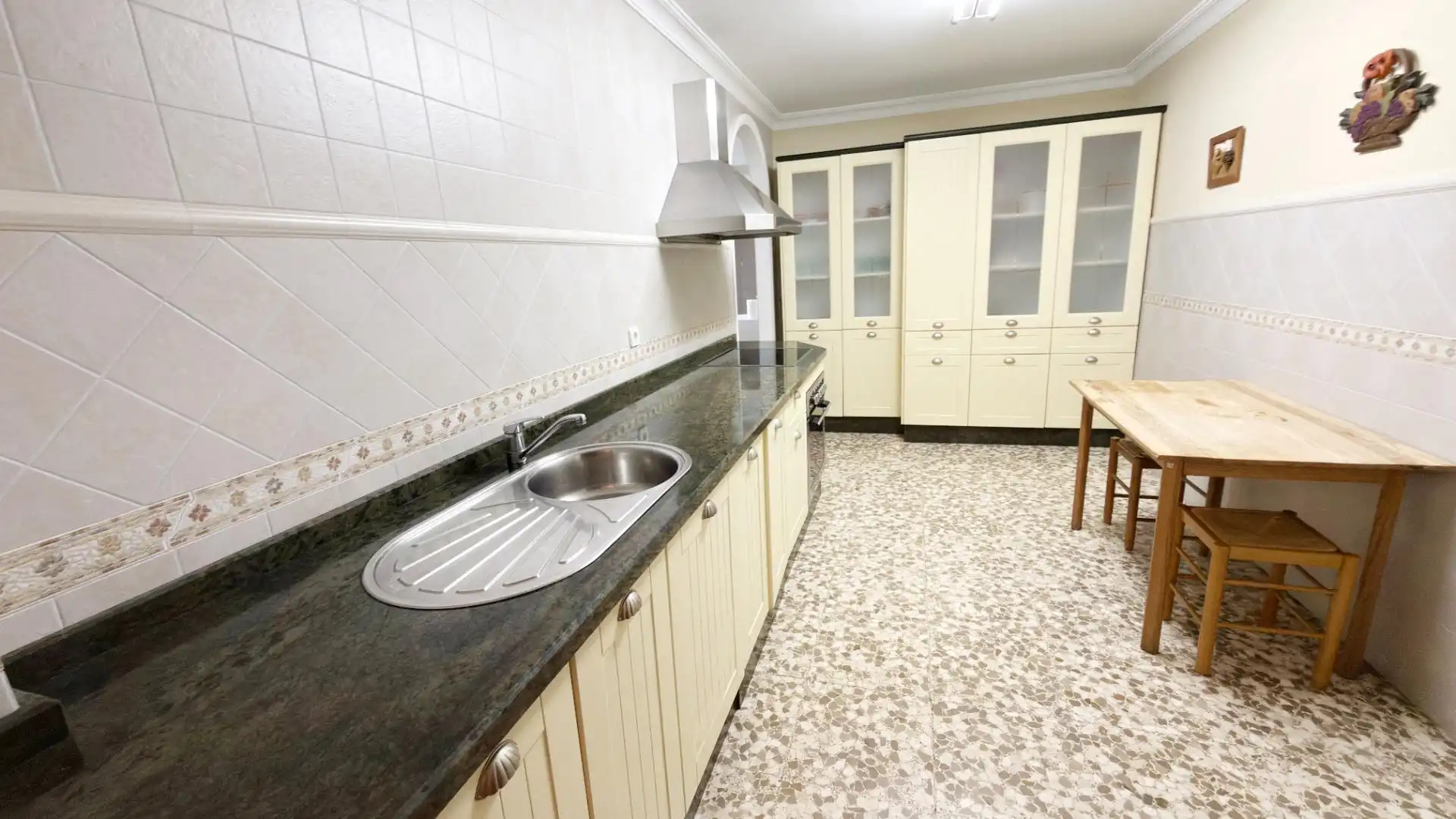 Flat with lift for sale in Avenida ALCALDE FEDERICO MOLINA, imagen 12