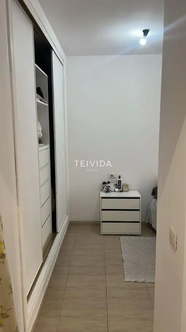 Dormitori de Pis en venda en Arona amb Aire condicionat, Terrassa i Traster