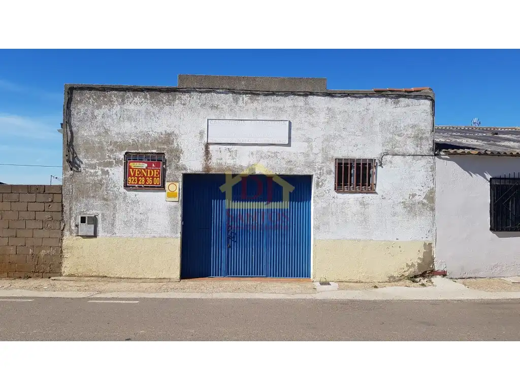 Nau industrial en venda a Carretera Salamanca, Arapiles