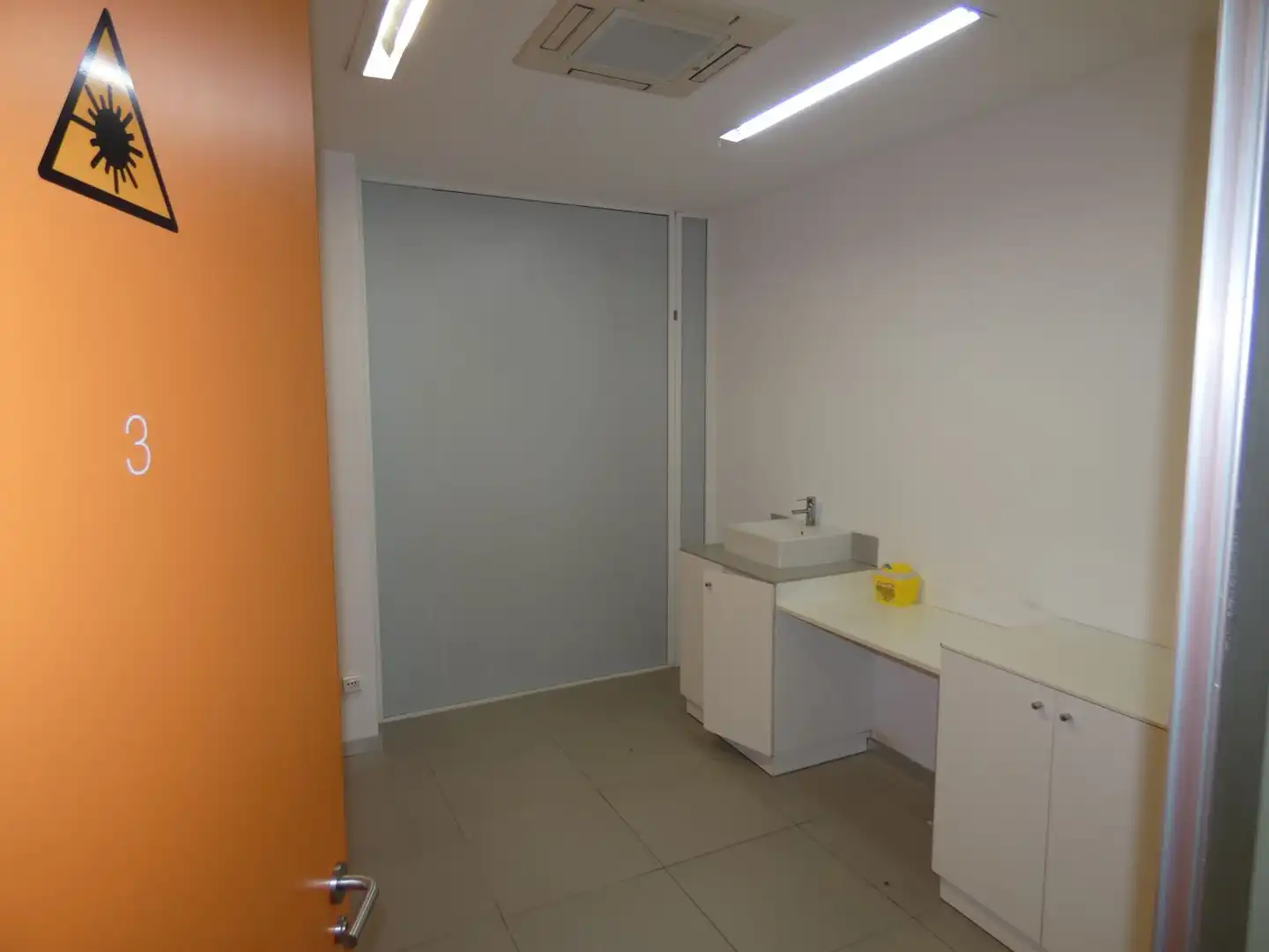 Local comercial en alquiler en Plaza de Toros - Avenida Chapí - Trinquete, imagen 3