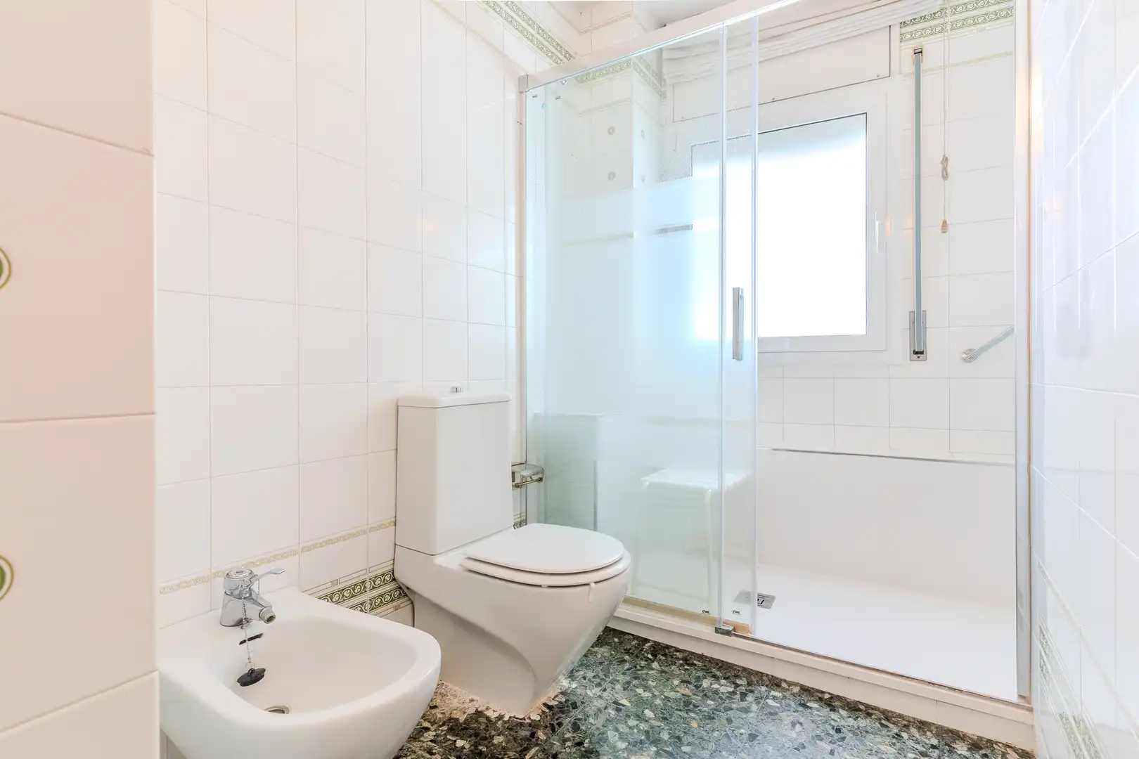 Chalet con terraza en venta en Carrer del Taulí, imagen 63