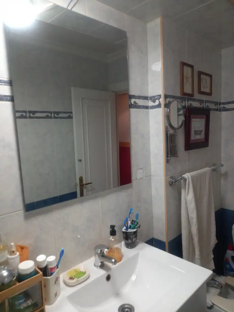 Baño de Piso en venta en Gijón  con Calefacción
