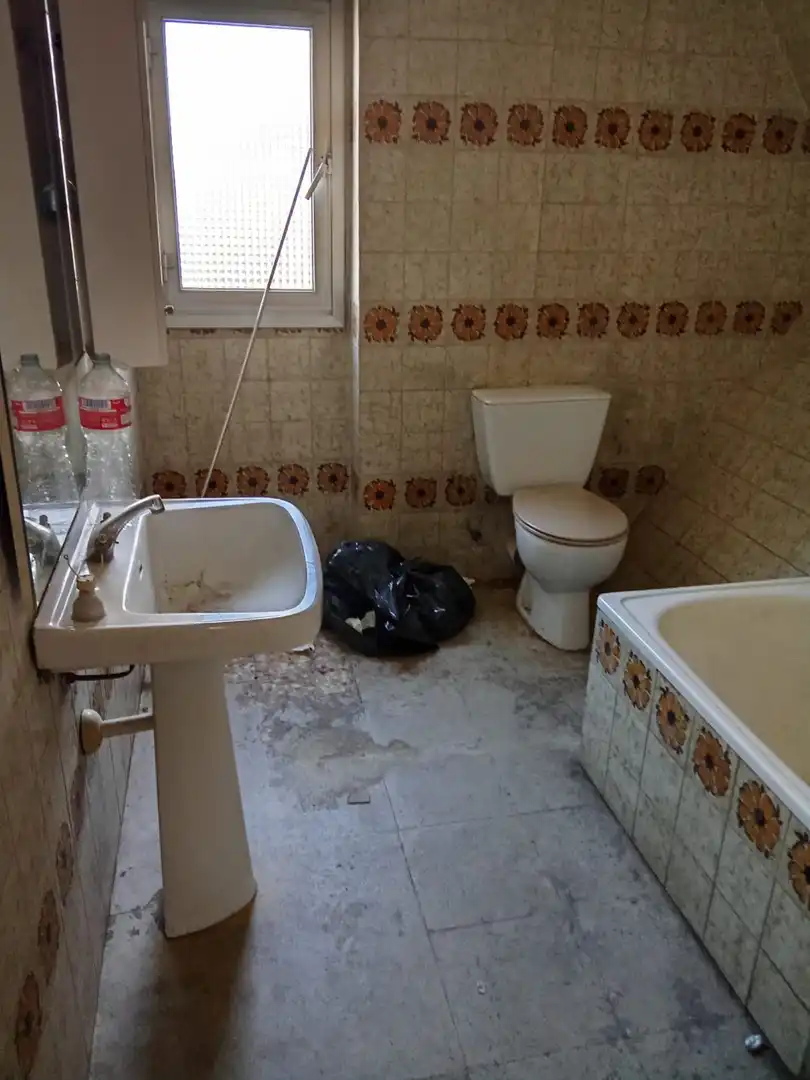 Baño de Piso en venta en Valdepeñas con Calefacción
