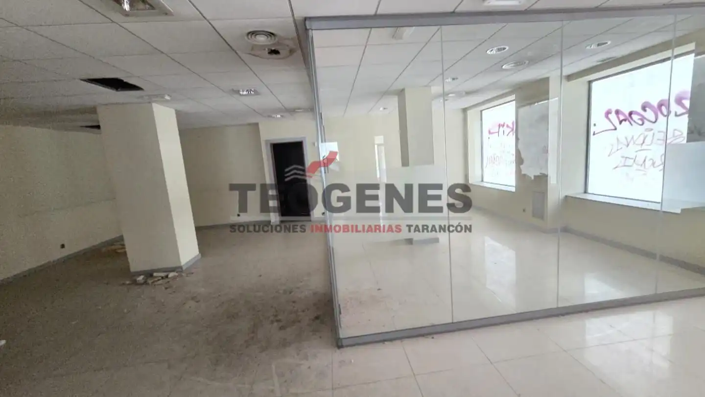 Local comercial en venda a San Julián, imagen 4