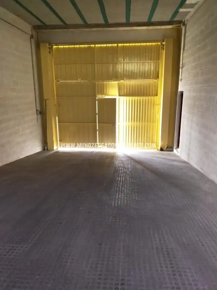 Industrial building to rent in Los Santos, imagen 5