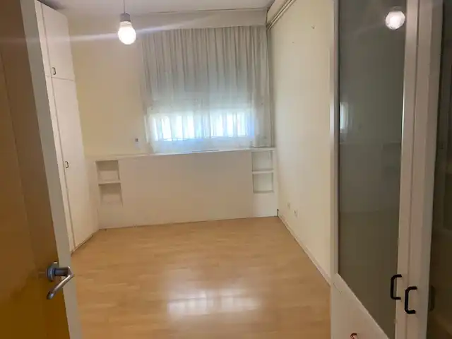 Schlafzimmer von Wohnung zum Verkauf in Badalona mit Klimaanlage, Heizung und Parkett