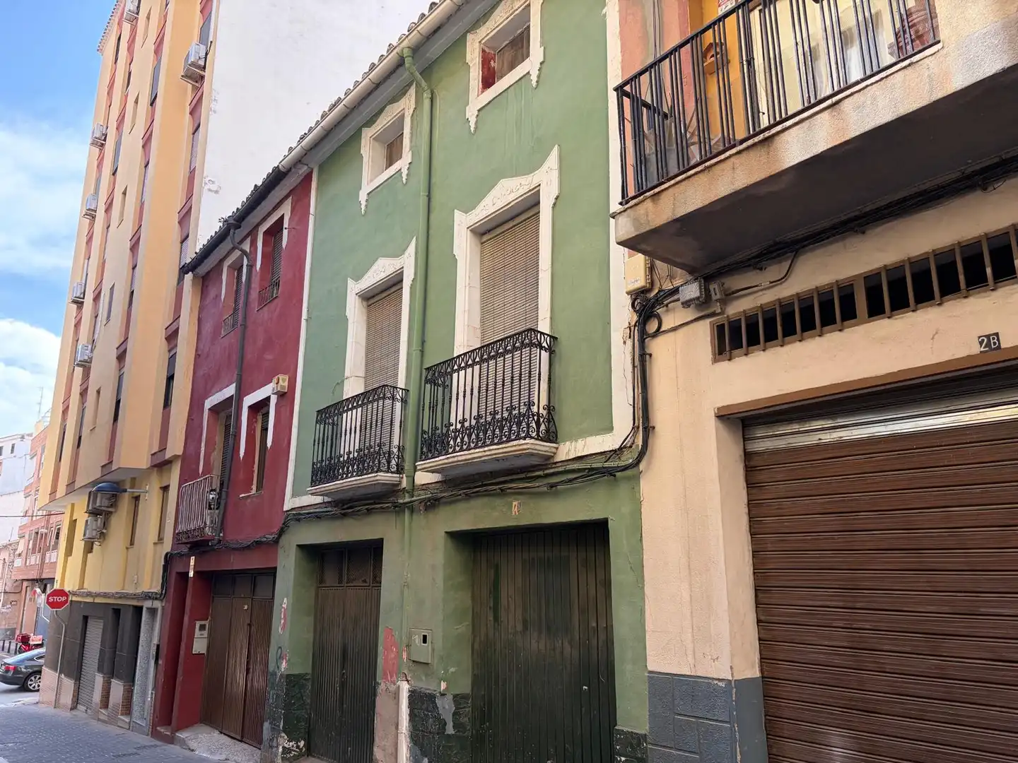 Exterior view of Single-family semi-detached for sale in Villena  with Terrace and Storage room
