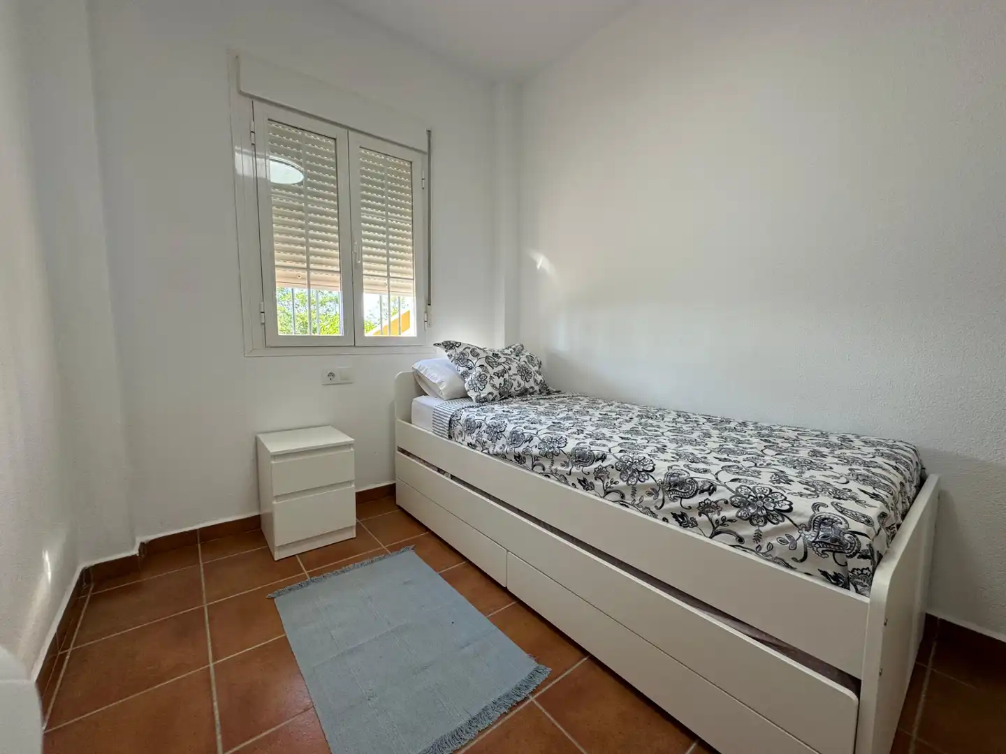 Flat for rent in Calle Juan de Acurio, Martín Miguel