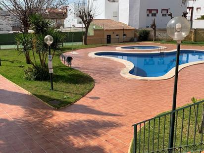 Swimming pool of Single-family semi-detached for sale in Villafranca de Córdoba  with Parquet flooring, Terrace and Community pool