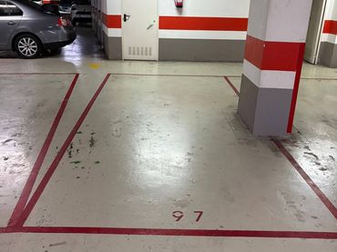 Single parking space to rent in Calle Calle Pizarro