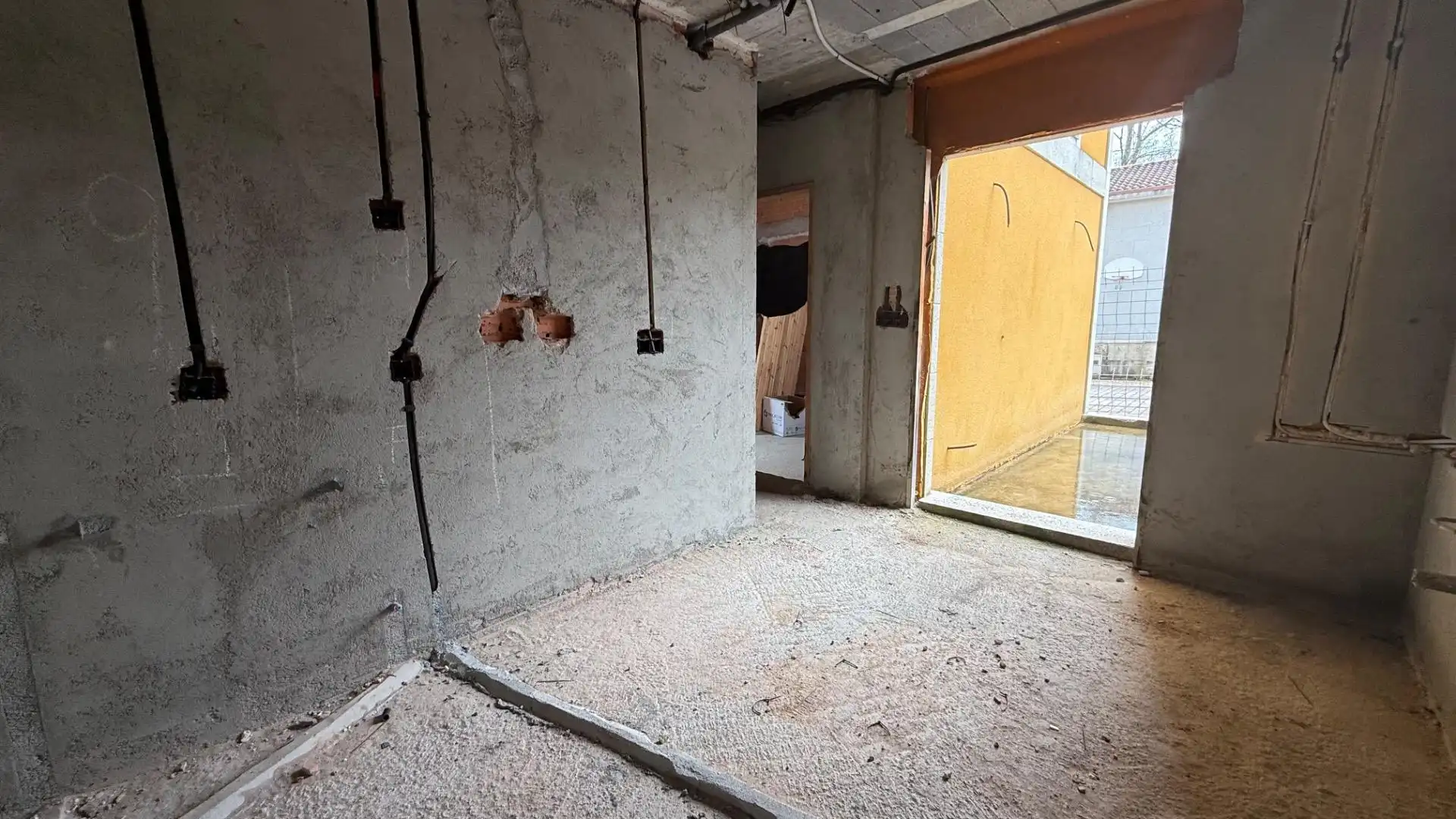 Casa adosada en venta en Allariz con Calefacción, Jardín privado y Terraza