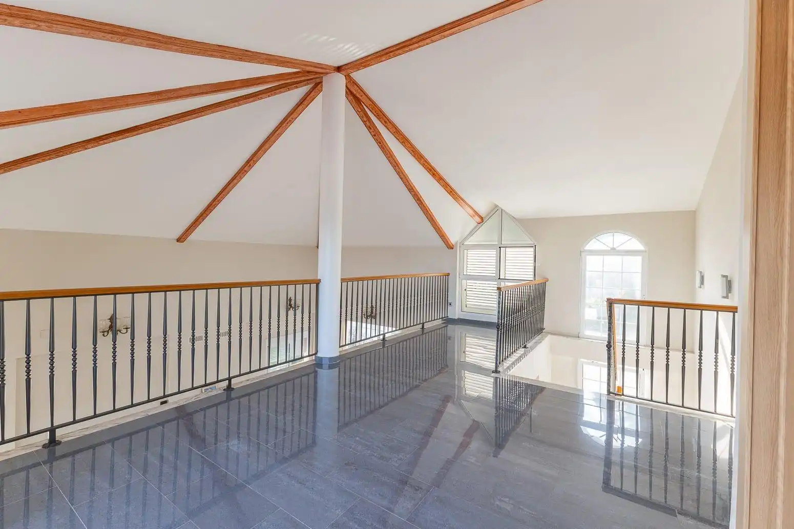 Casa o chalet en venta en Chiva con Aire acondicionado, Terraza y Piscina