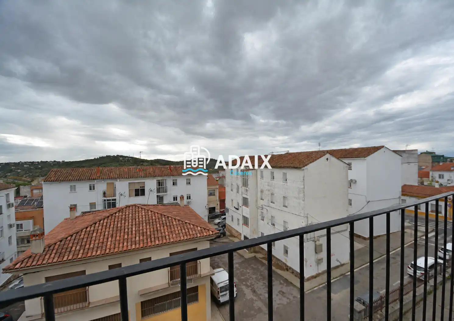 Vista exterior de Pis en venda en Cáceres amb Aire condicionat i Moblat