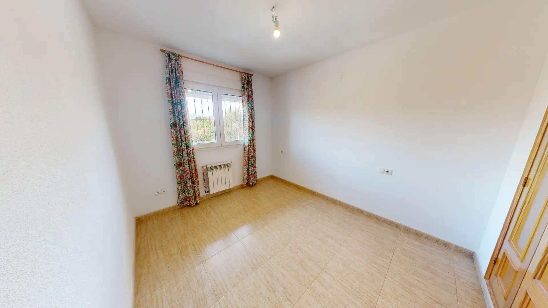 Habitación de Casa o chalet en venta en Alicante / Alacant con Aire acondicionado, Jardín privado y Terraza