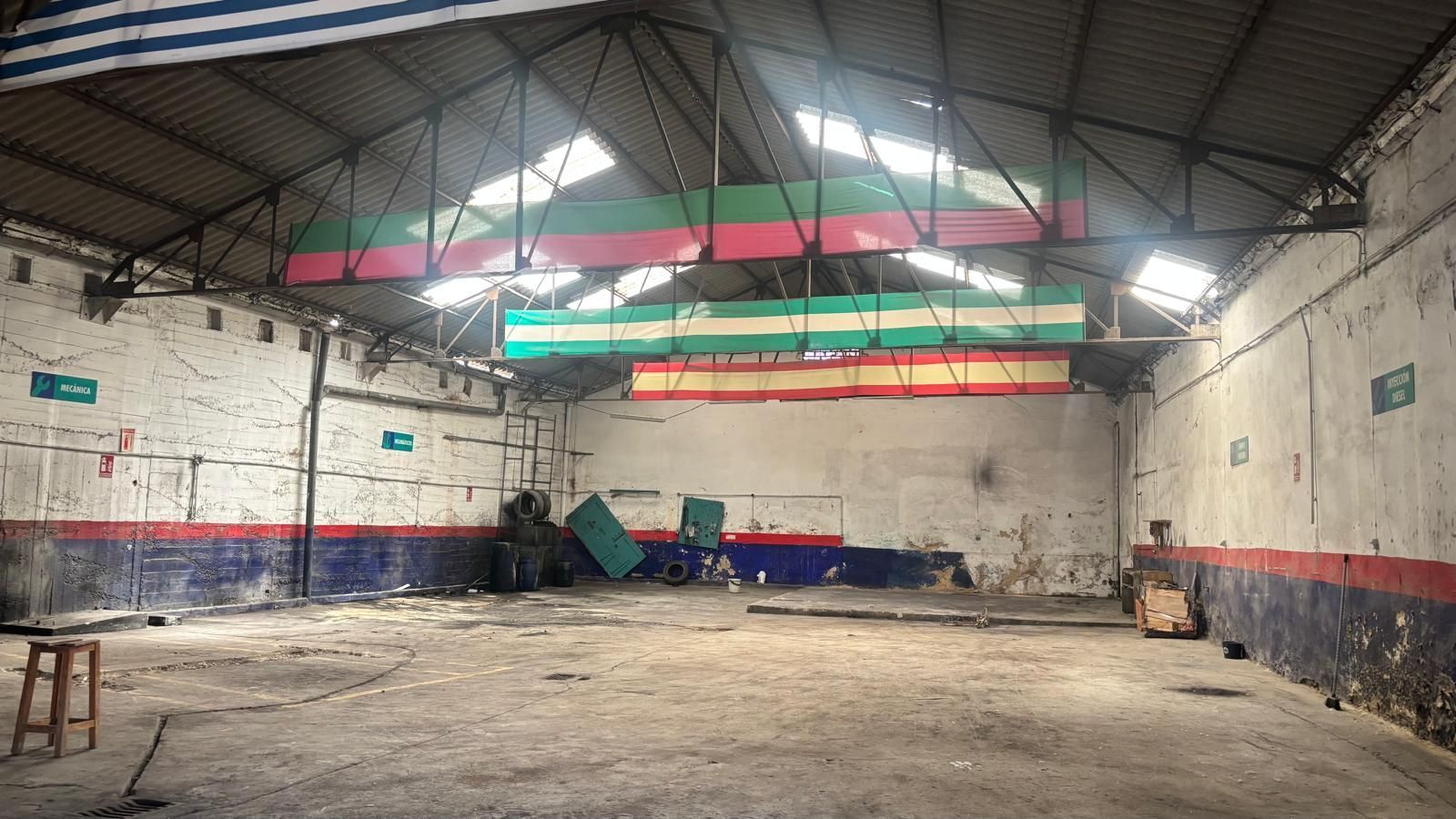 Nau industrial en venda a Roncesvalles, Fuente Alegre - El Chaparral - Los Morales
