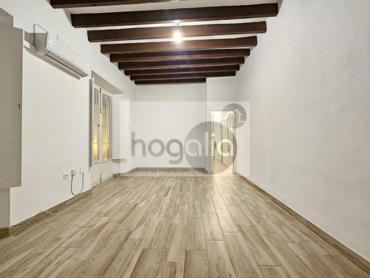 Sala d'estar de Pis de lloguer en  Sevilla Capital amb Aire condicionat
