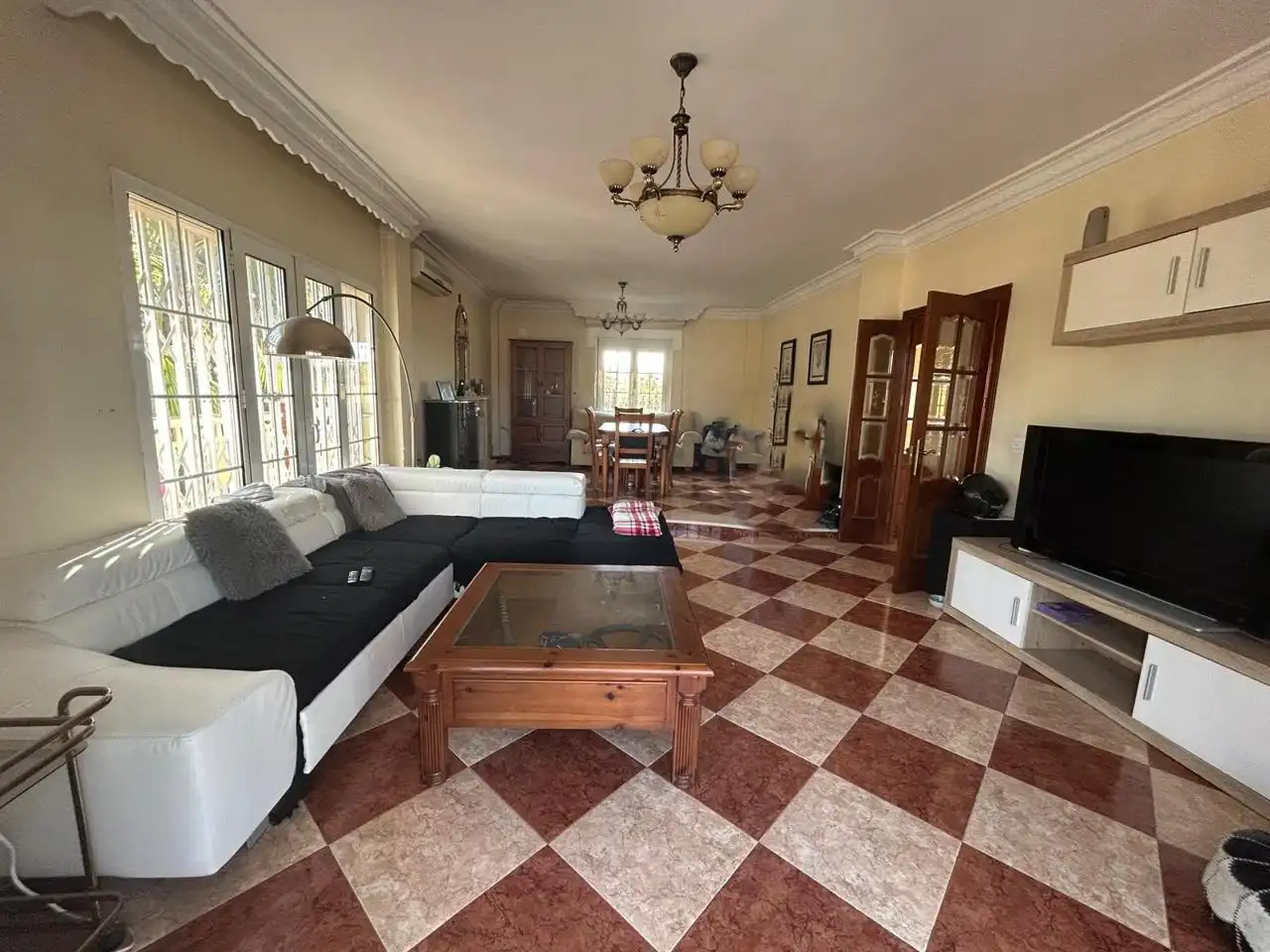 Living room of Houses for sale in Málaga  with Air Conditioner, Heating and Private garden