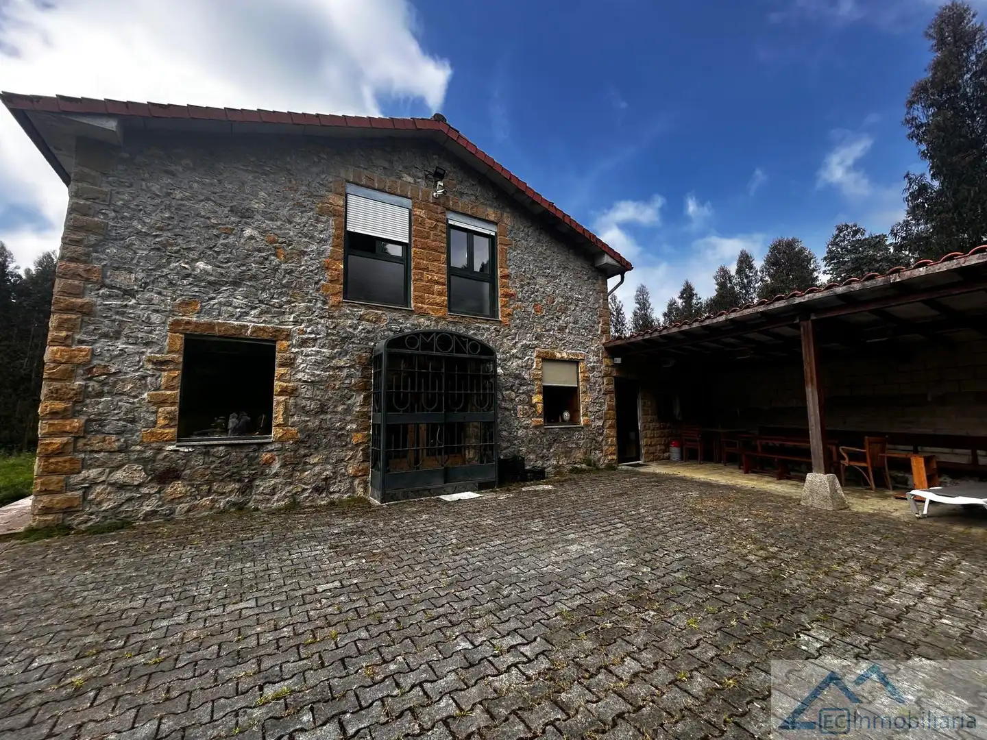 Vista exterior de Casa o chalet en venta en Ribamontán al Monte con Calefacción y Piscina