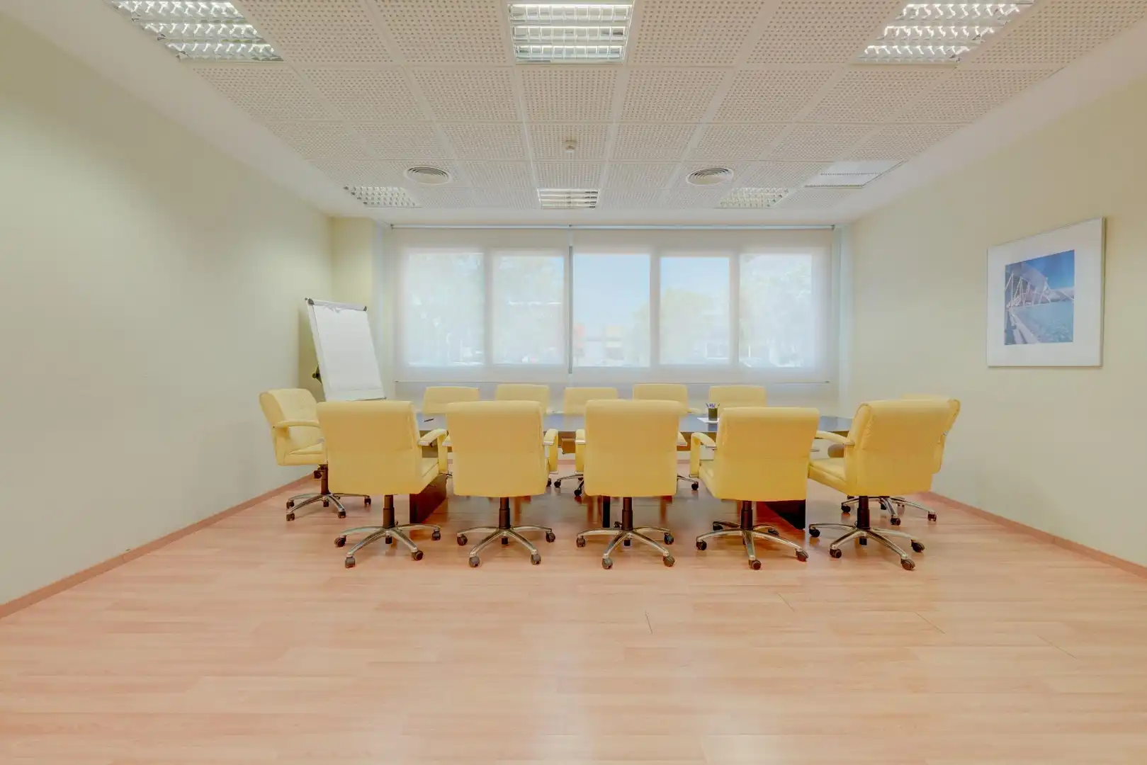 Oficina de alquiler en Paterna