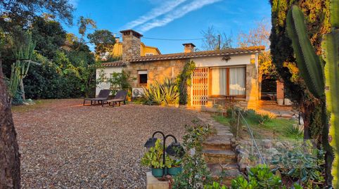 Foto 2 de Casa o xalet en venda a Carrer Àngel Guimerà, 13, Vilassar de Dalt, Barcelona