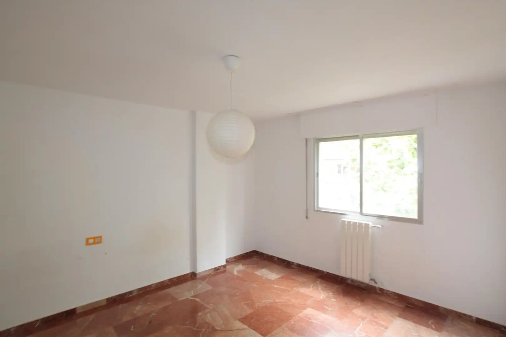 Habitación de Piso de alquiler en Granada con Aire acondicionado y Terraza