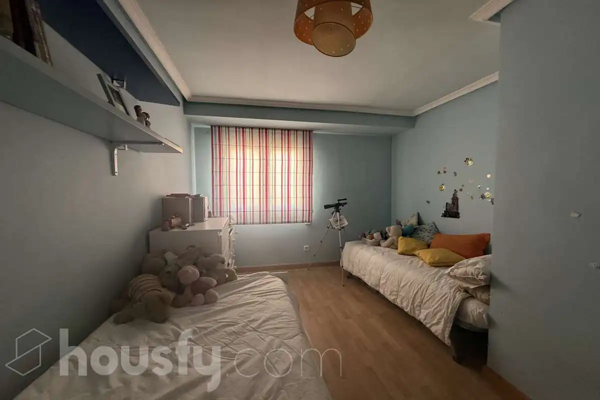 Schlafzimmer von Maisonette zur Miete in Madrid mit Klimaanlage, Heizung und Terrasse