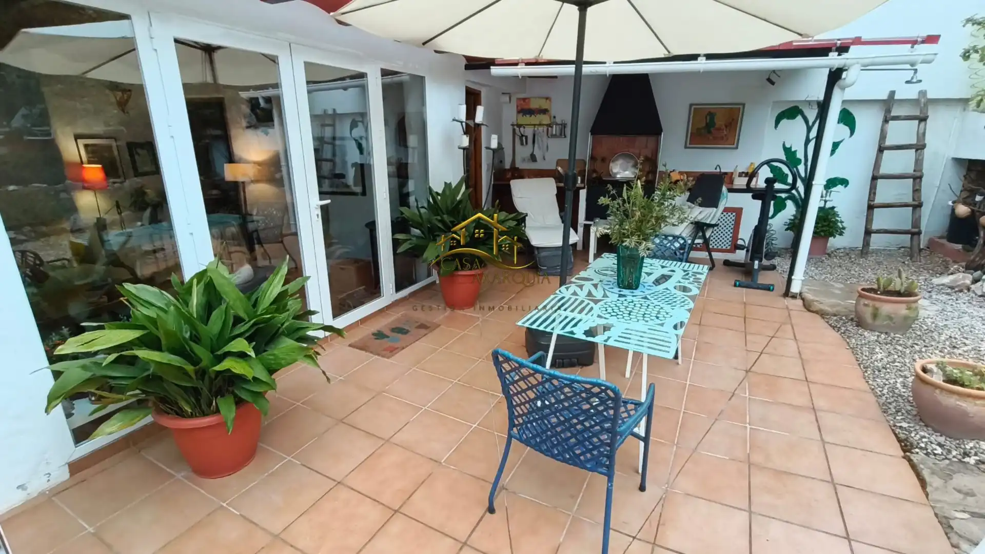 Terrassa de Finca rústica en venda en Alfarnate amb Piscina i Moblat