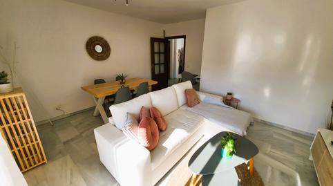 Foto 2 de Apartament en venda a Sierra de Estepona - Avda. de Andalucía, Málaga