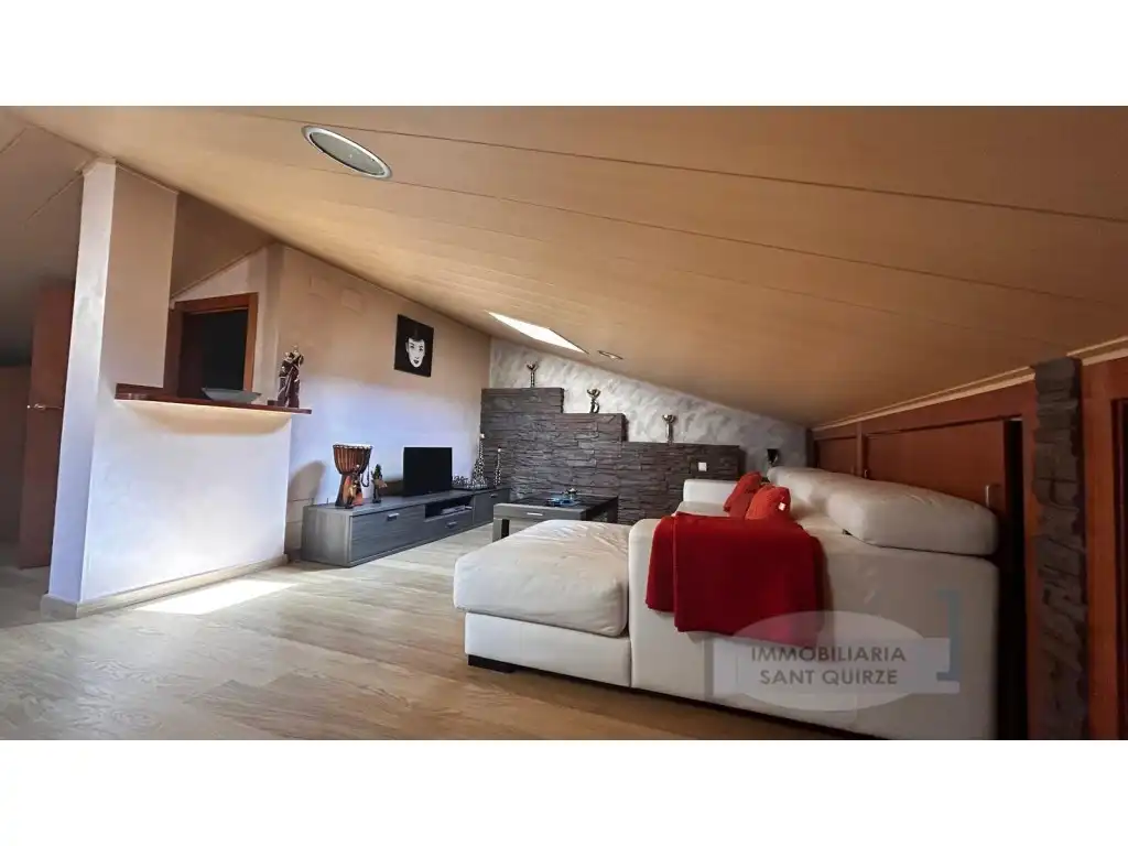 Sala d'estar de Casa o xalet en venda en Sant Quirze del Vallès