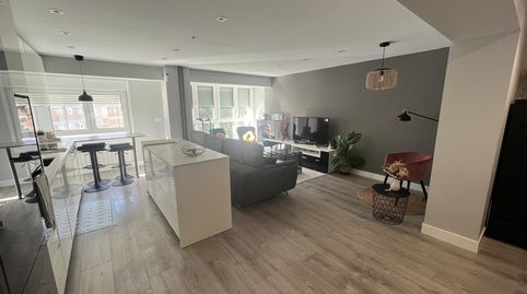 Foto 2 de Piso en venta en Calle Francisco Sarmiento, Los Vadillos - R. Sanitaria - Pozanos, Burgos Capital