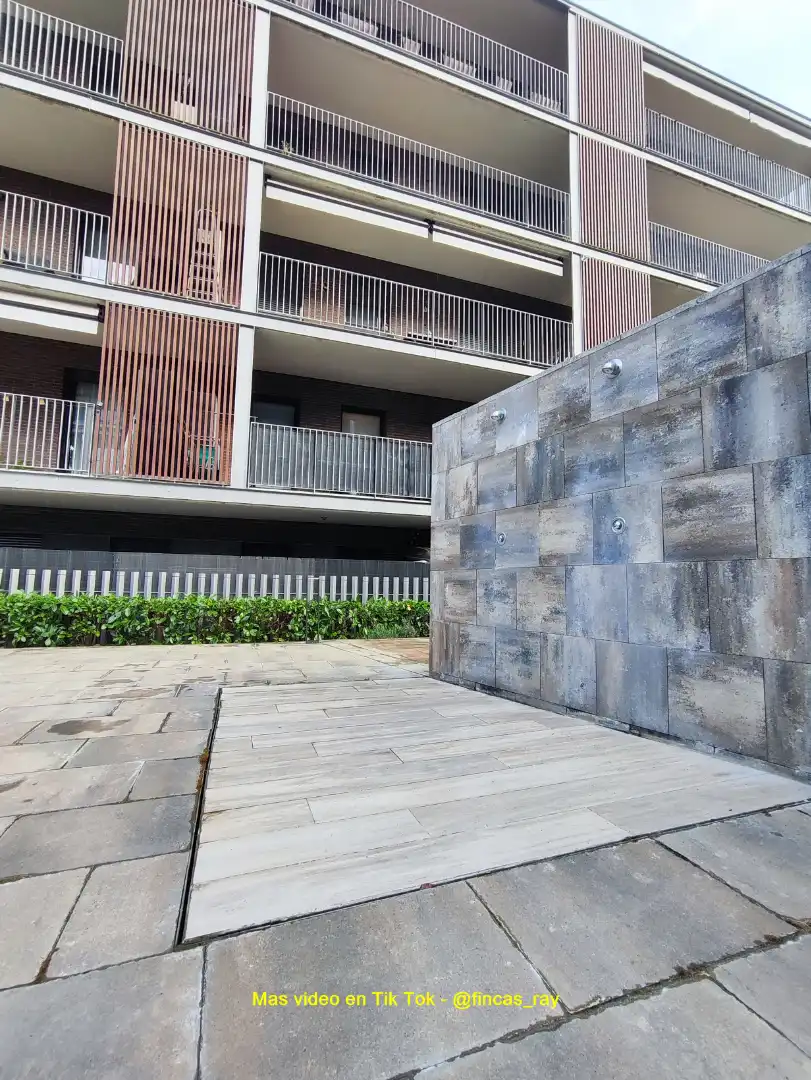 Terraza de Piso en venta en Ripollet con Aire acondicionado, Calefacción y Parquet