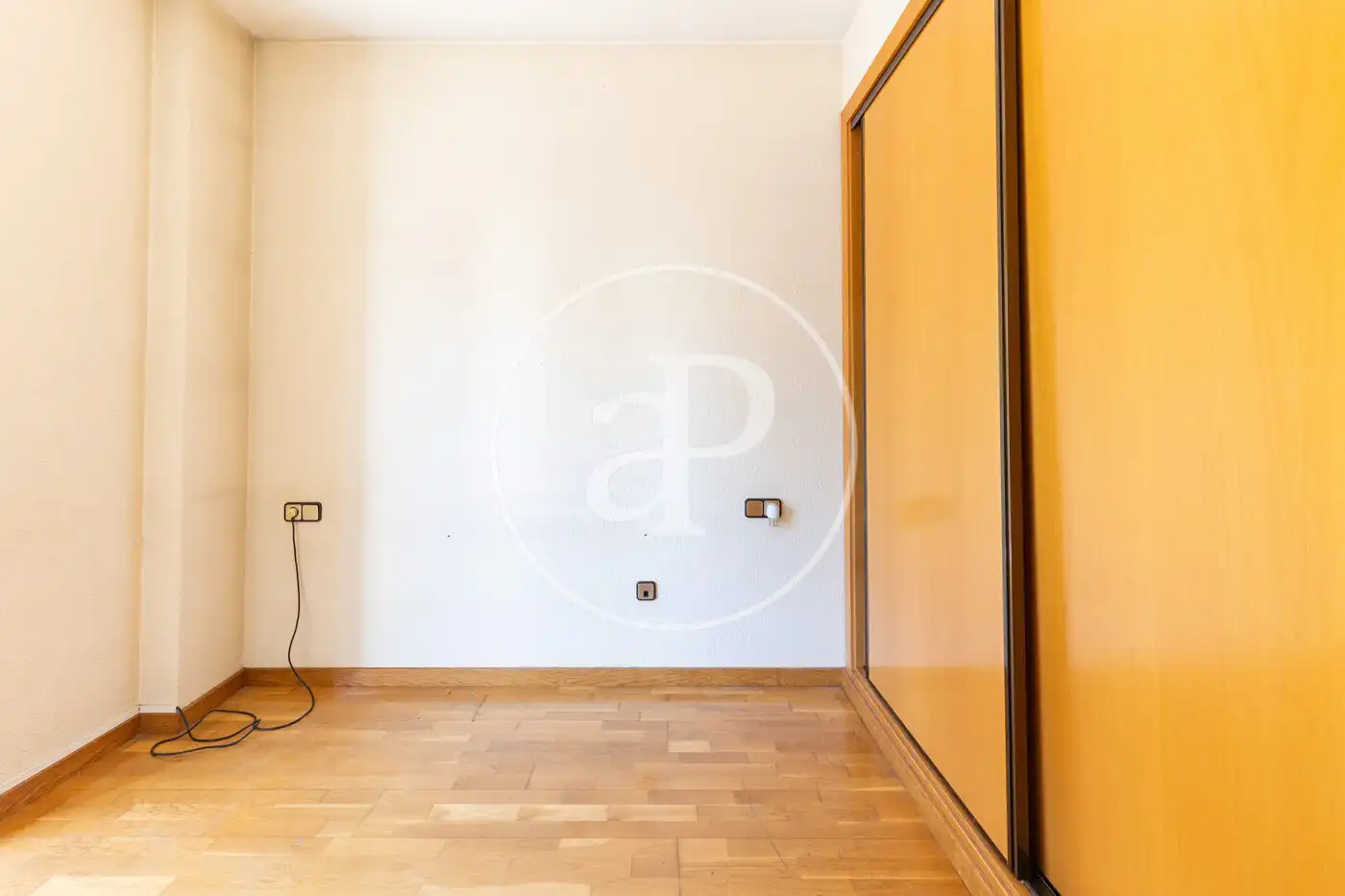 Habitación de Piso en venta en Cerdanyola del Vallès con Aire acondicionado, Calefacción y Terraza