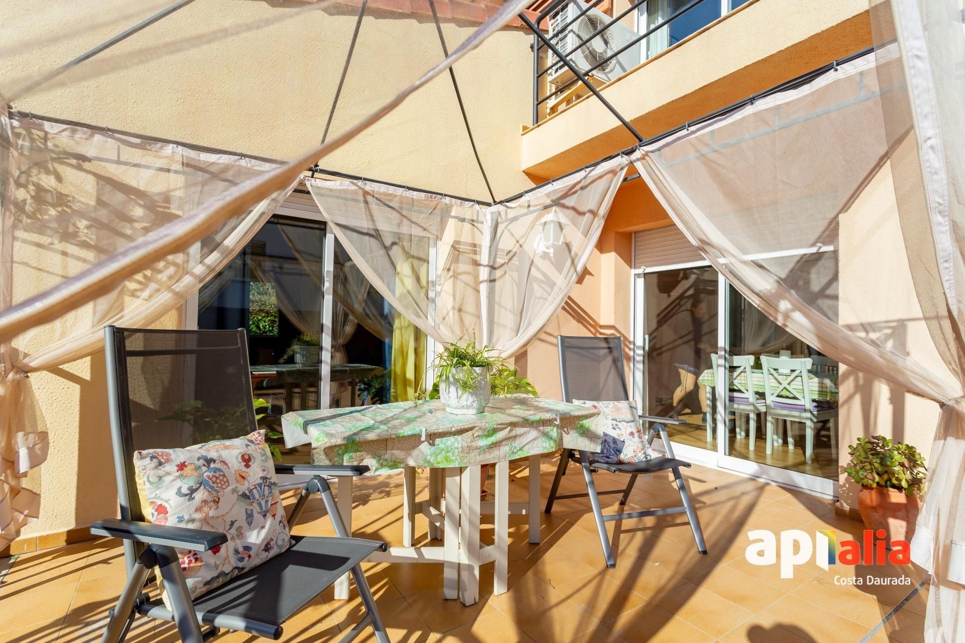 Terrassa de Casa o xalet en venda en Salou amb Aire condicionat, Calefacció i Jardí privat
