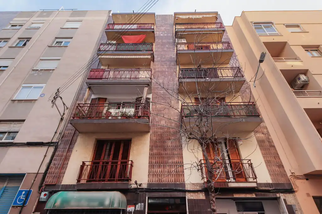 Flat for sale in C/ Vila-Seca, Llevant
