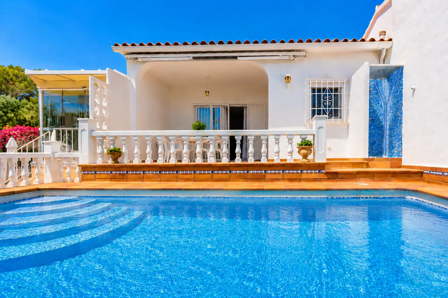 Piscina de Casa o chalet en venta en La Nucia con Amueblado