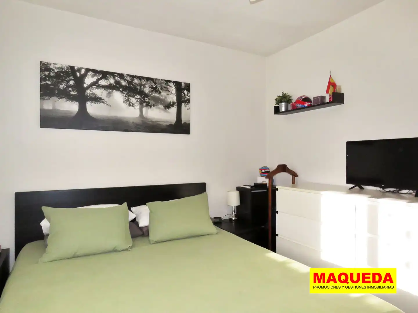 Bedroom of Houses for sale in Majadahonda  with Heating, Private garden and Swimming Pool