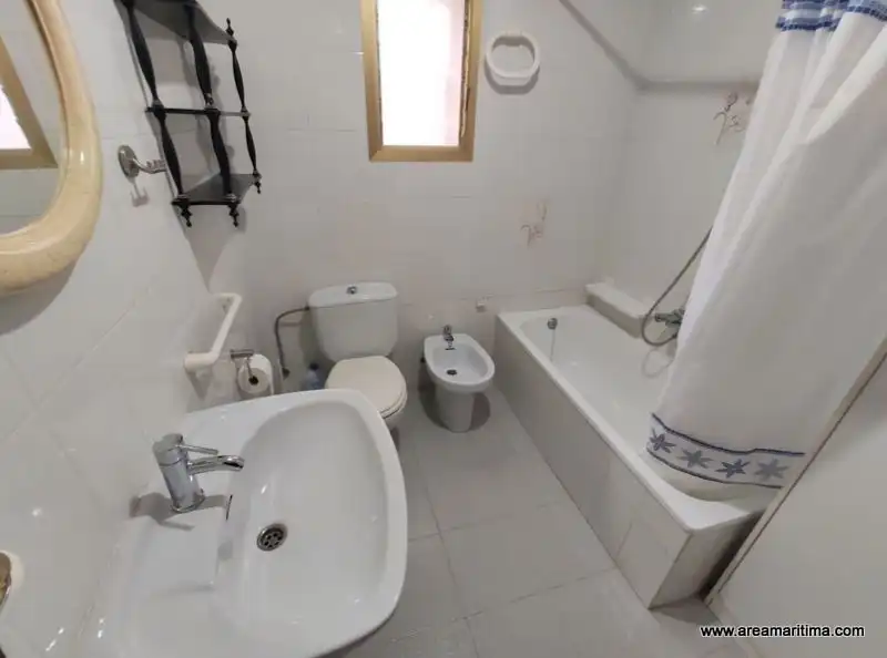 Houses for rent in Calle Murcia, Serra
