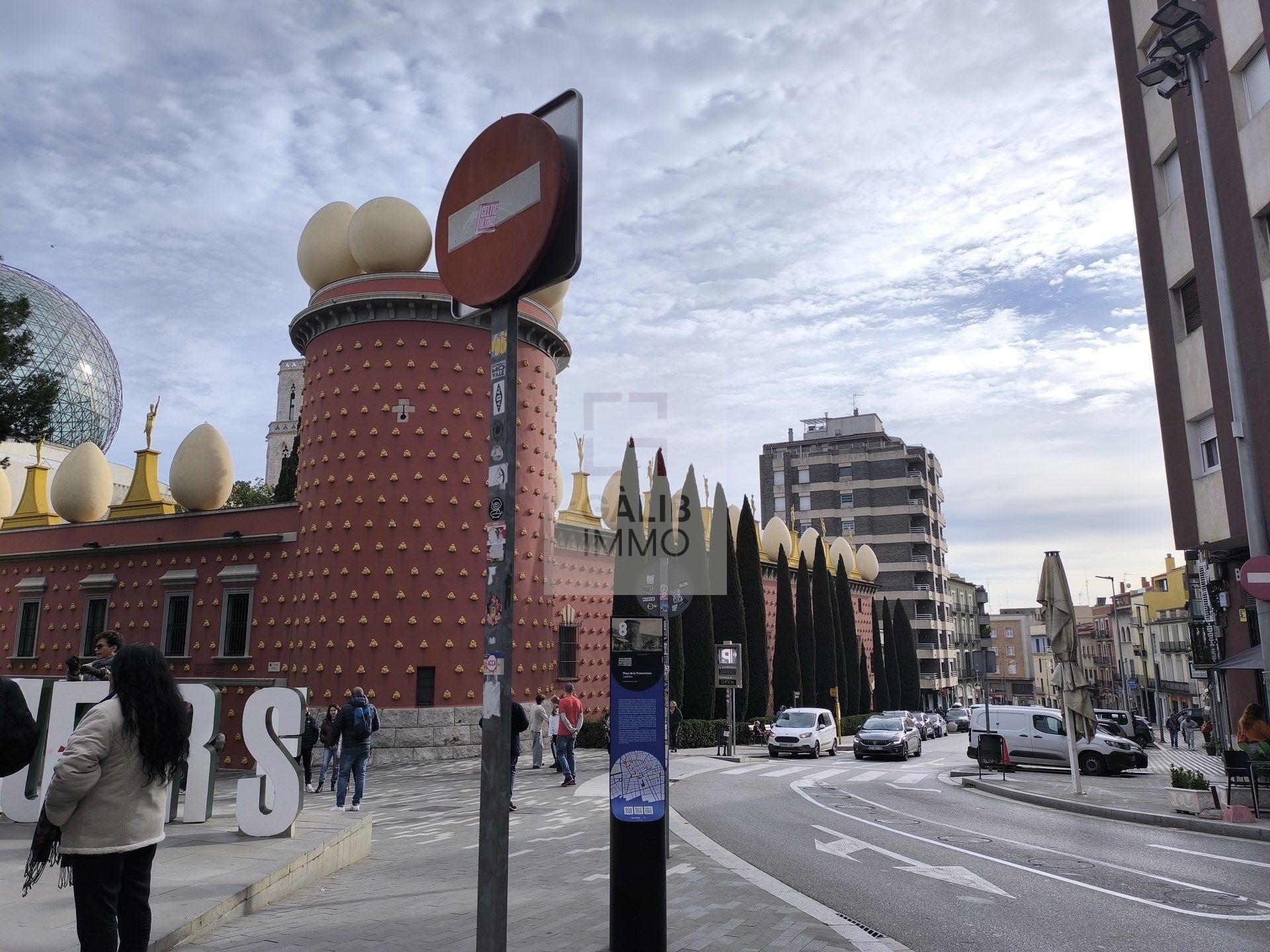 Vista exterior de Pis en venda en Figueres amb Aire condicionat i Calefacció