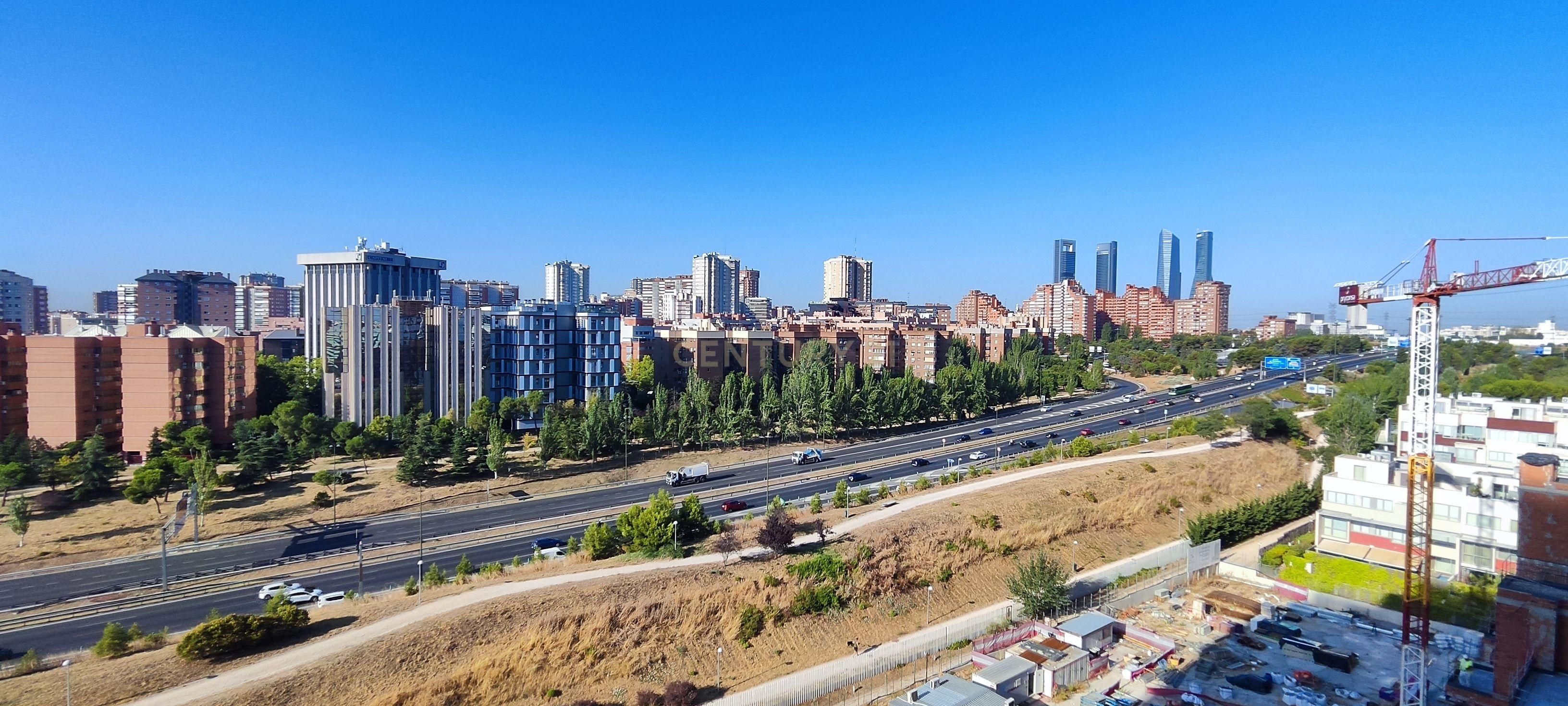 Exterior view of Apartment for sale in  Madrid Capital