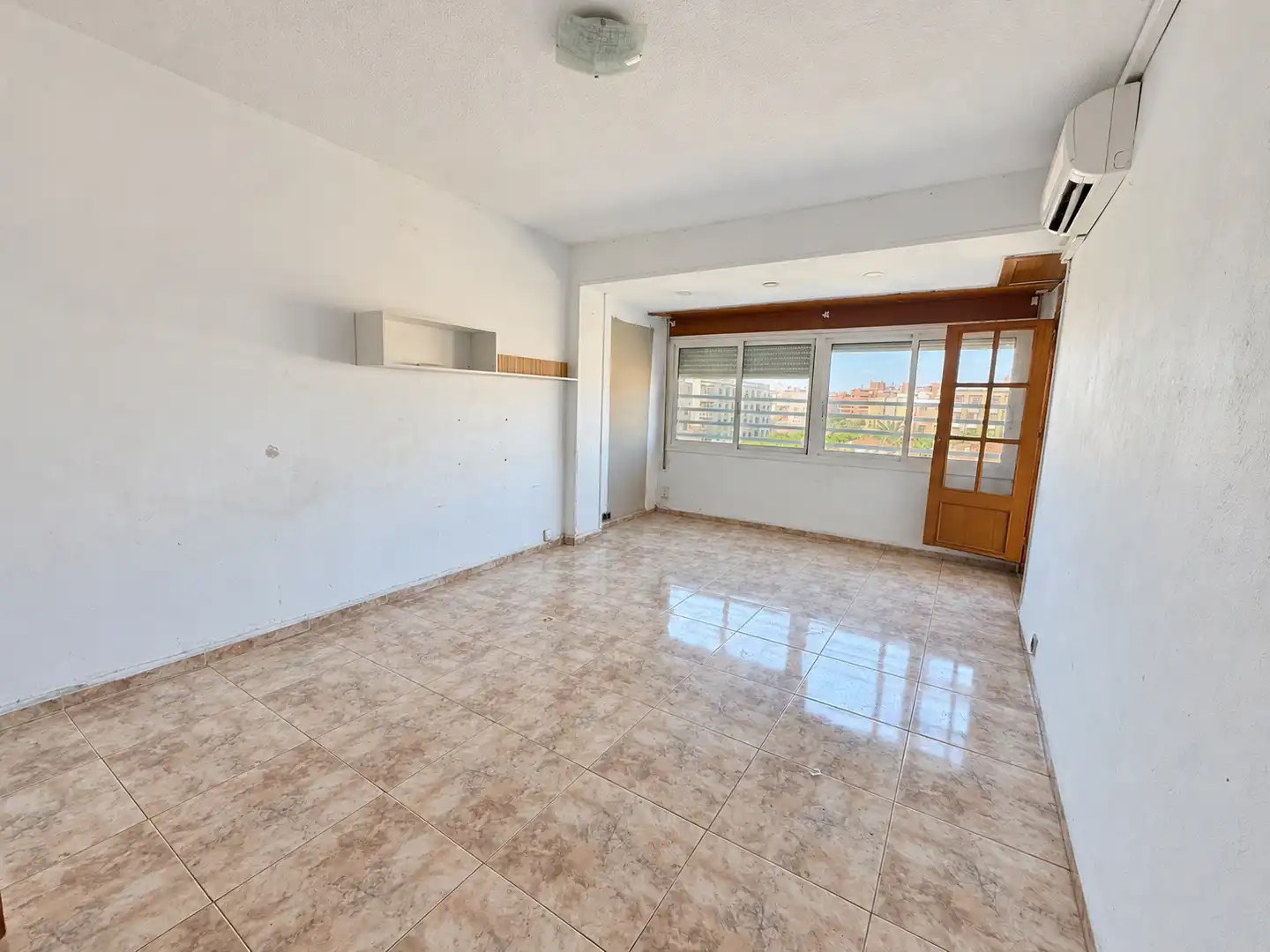 Flat with lift for sale in Carrer de Pin i Soler 3, imagen 2