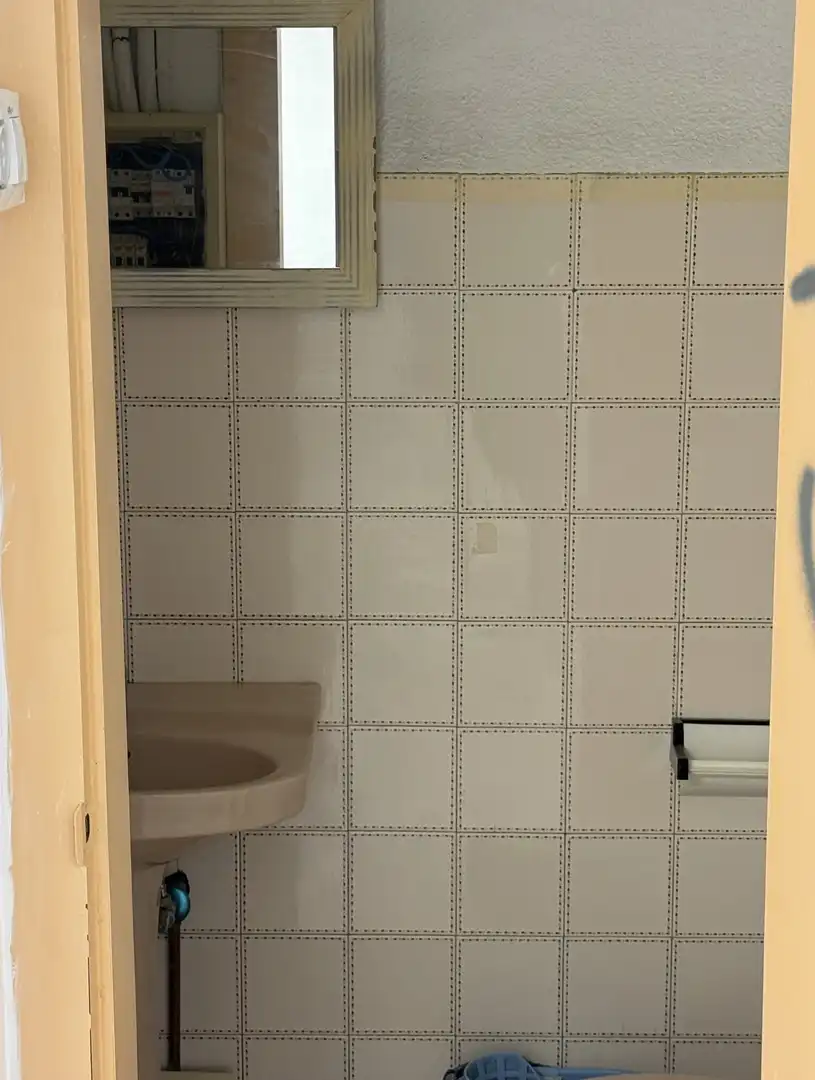 Baño de Local de alquiler en Bilbao  con Aire acondicionado