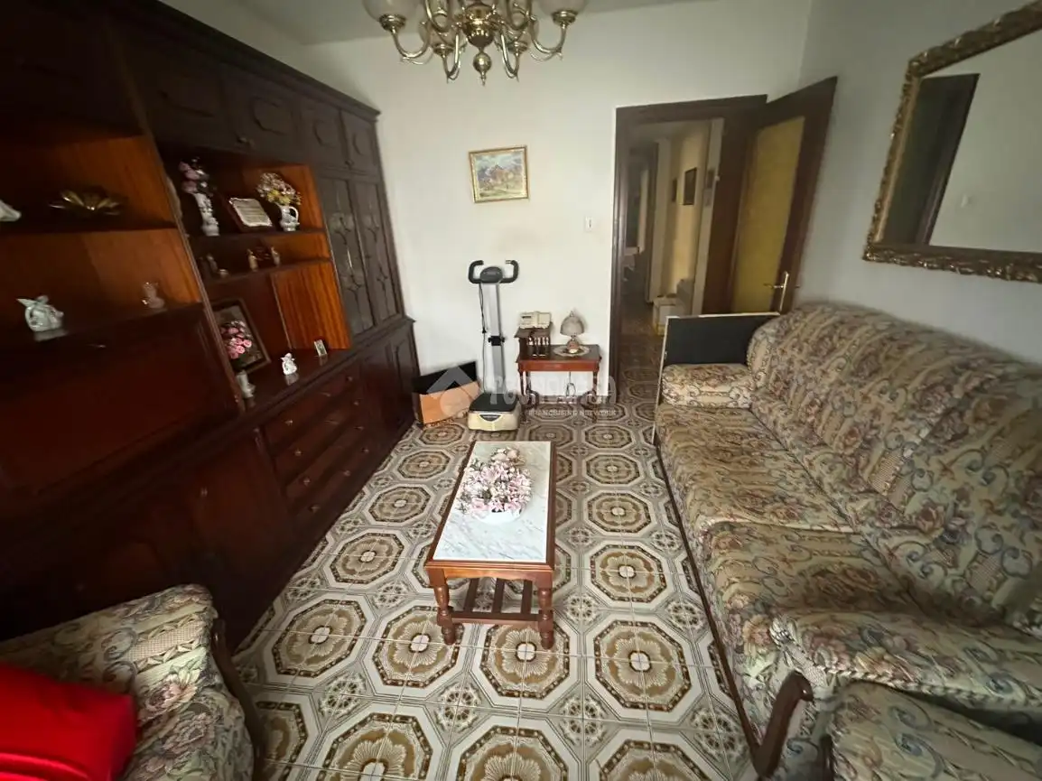 Wohnzimmer von Wohnung zum Verkauf in Zaragoza mit Heizung und Möbliert