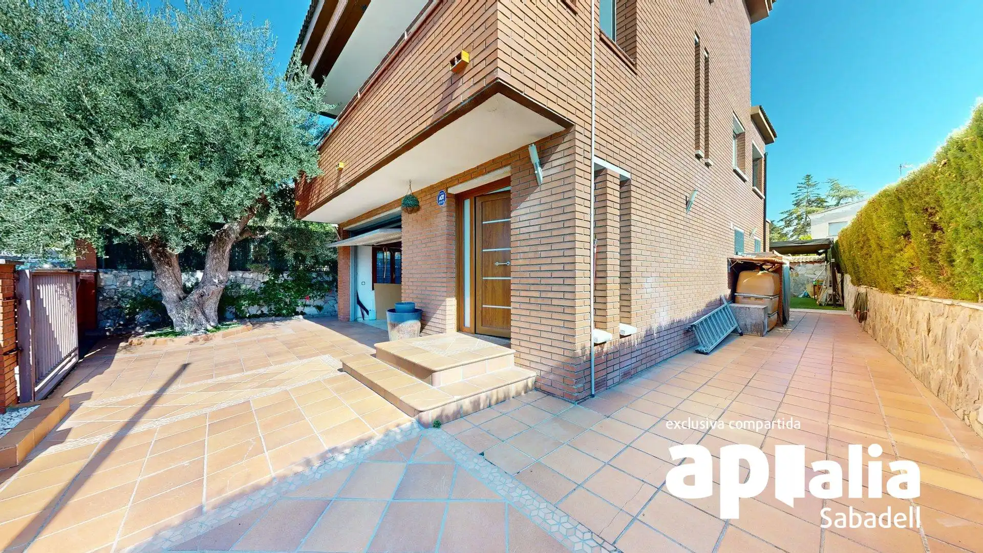 Jardín de Casa o chalet en venta en Barberà del Vallès con Calefacción, Jardín privado y Terraza