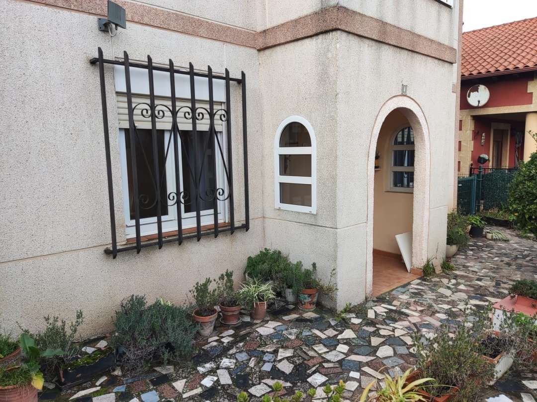 Exterior view of Flat to rent in Camargo  with Heating and Private garden