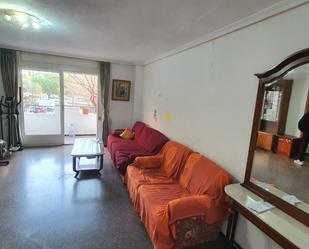 Living room of Flat for sale in  Valencia Capital  with Terrace, Furnished and Balcony