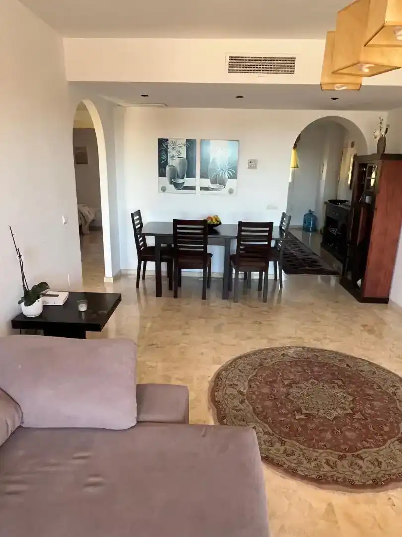 Comedor de Piso de alquiler en Mijas con Aire acondicionado, Jardín privado y Piscina